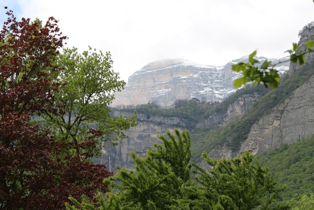 Maison De Village Au Pied De La Montagne Lumbin Eksteriør bilde